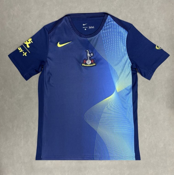 Fans Version 25/26 Tottenham training suit