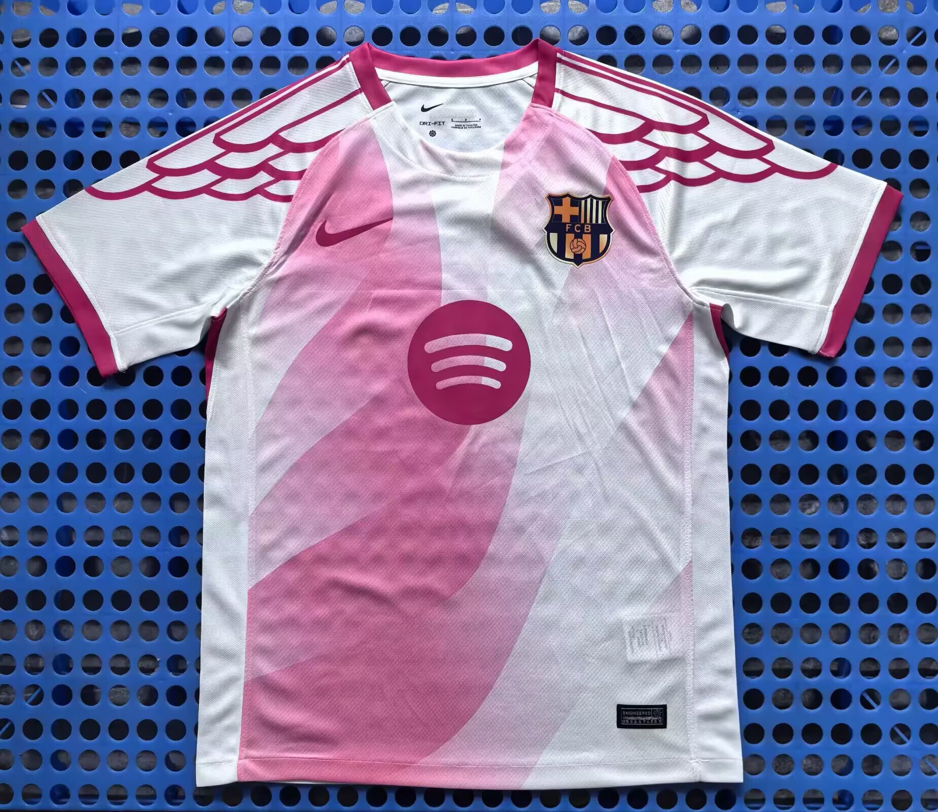 Fans Version 25/26 Barca white pre-match training jersey