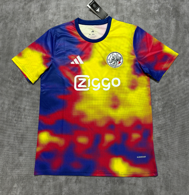 Fan version 25/26 Ajax training suit
