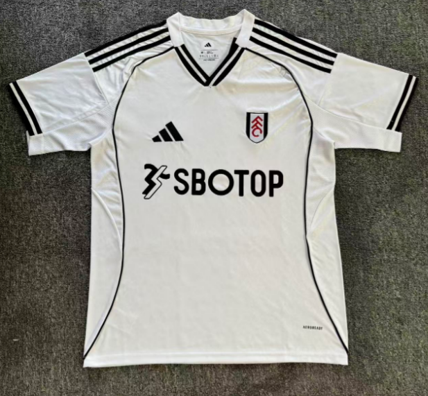 Fan version 25/26 Fulham home