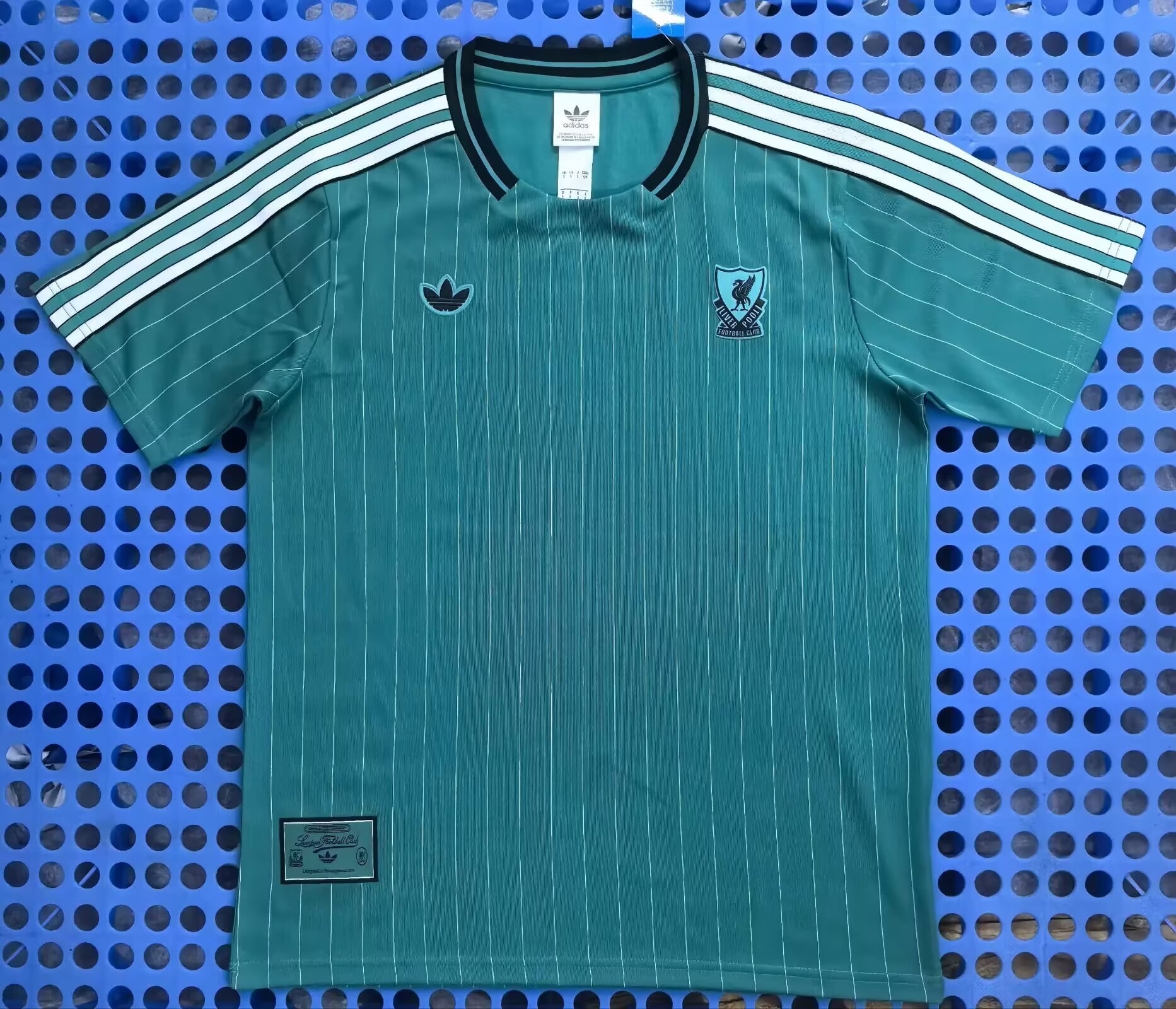 Fan version 25/26   Liverpool retro green