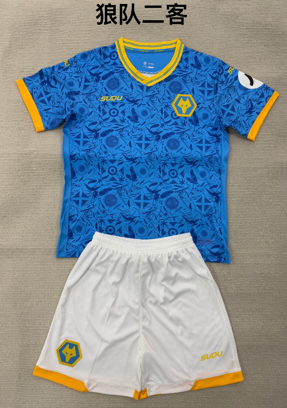 kids Kits 25/26 Wolves Second away