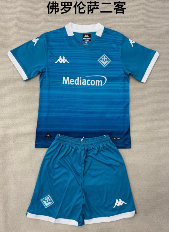 Adults kits 25/26 Florence Second away