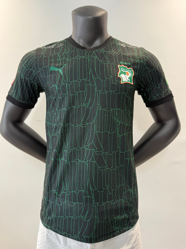 Player Version 25/26 Ivory Coast black