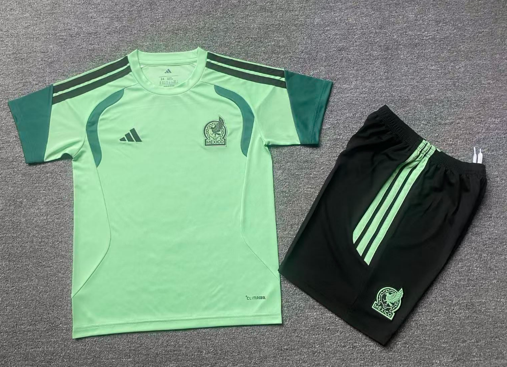 kids Kits 26/27 Fluorescent green Mexico training suit