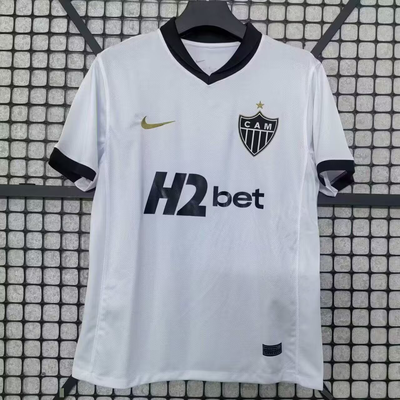 Fan version 26/27 Mineiro away