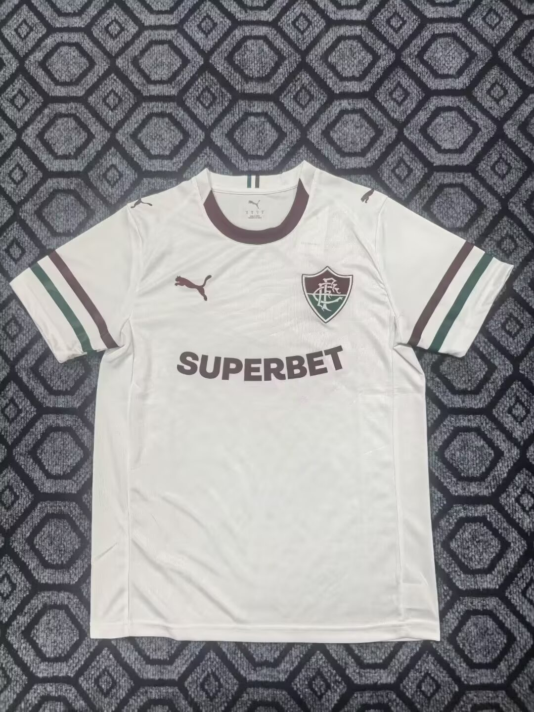 Fans Version 26/27 Fluminen away white