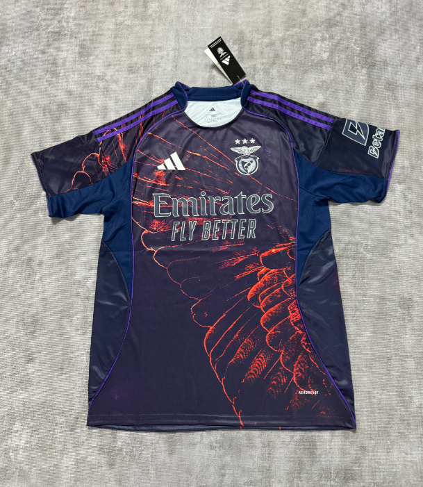 Fan version  26/27 Benfica Three away