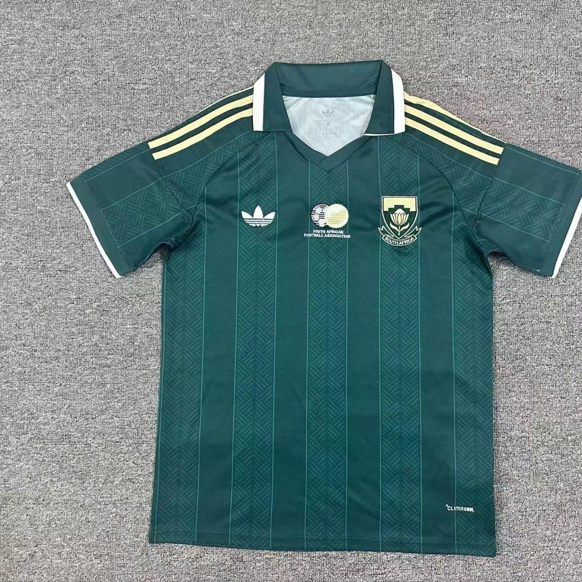Fan version 26/27 South Africa away
