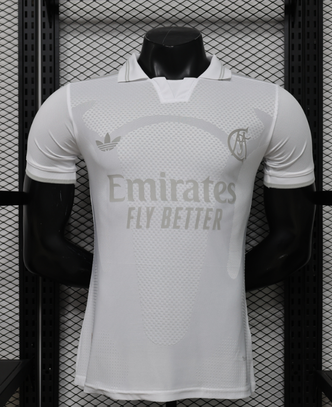 Player Version 26/27 Real Madrid 125th Anniversary Edition