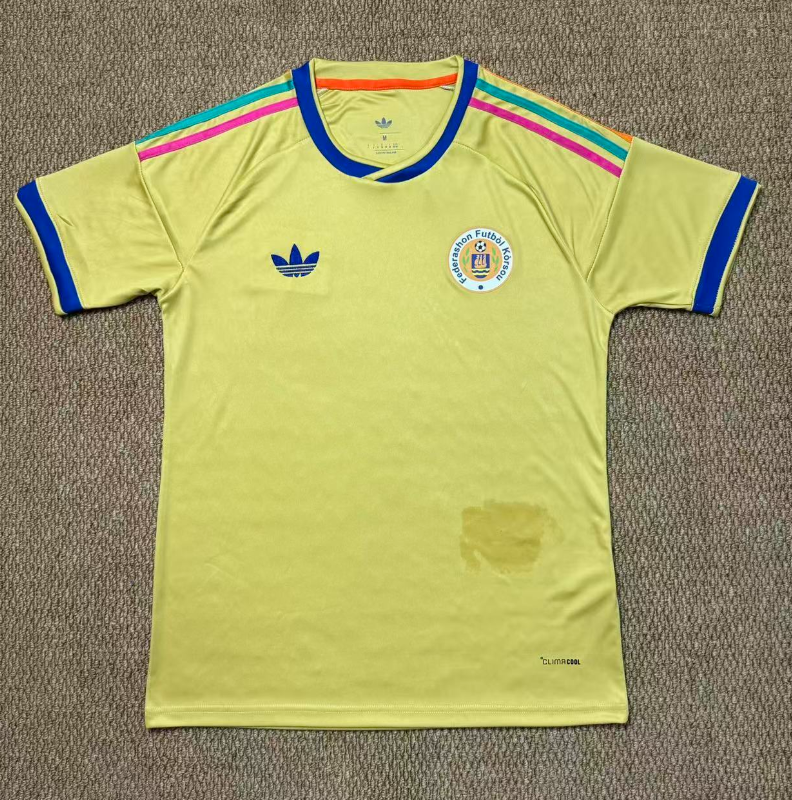 Fans Version 26/27 Curacao away