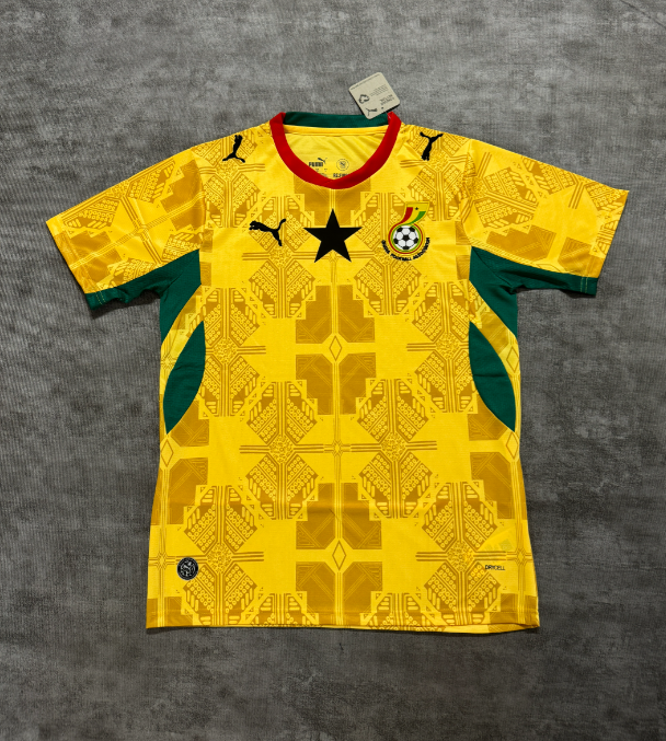 Fan version 26/27 Ghana away