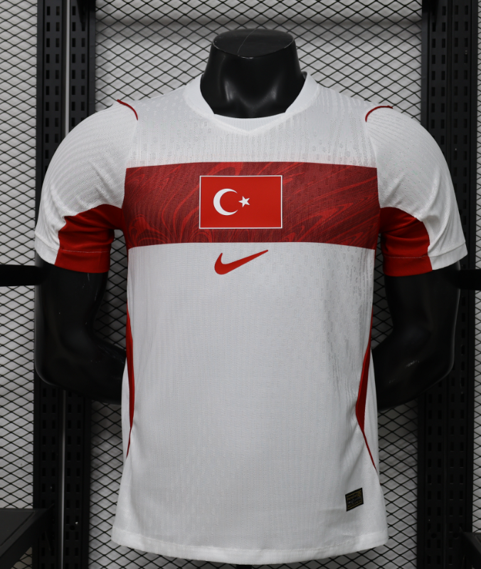 Player Version 26/27 Turkey away