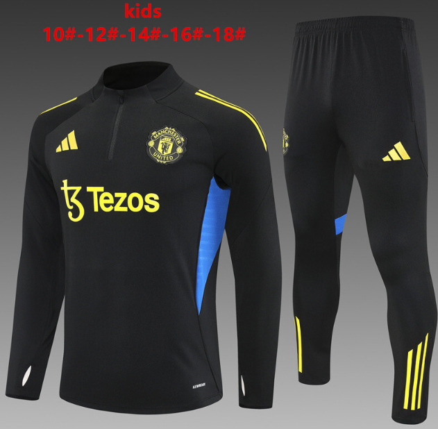 25/26 kid half Manchester United Black Tracksuit