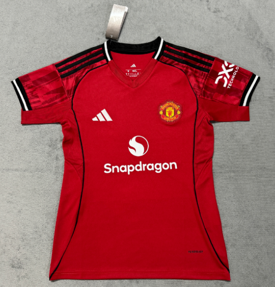 Fans Version 25/26 Manchester United home Women