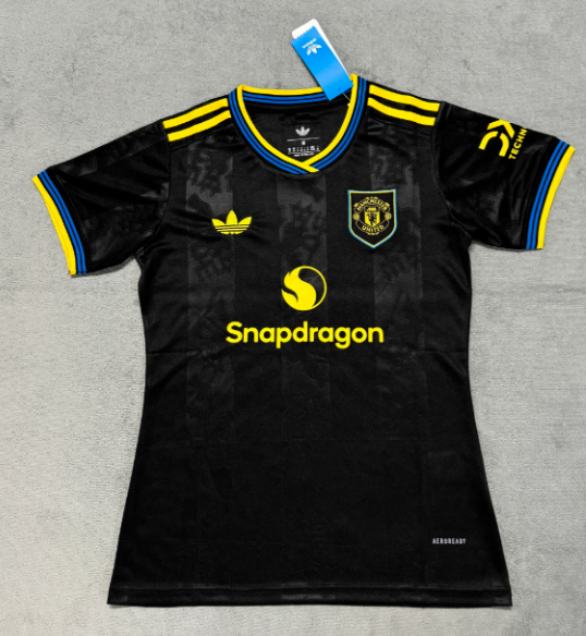 Fans Version 25/26 Manchester United second away Women