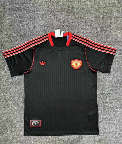 Fans Version 2526Manchester United training uniform