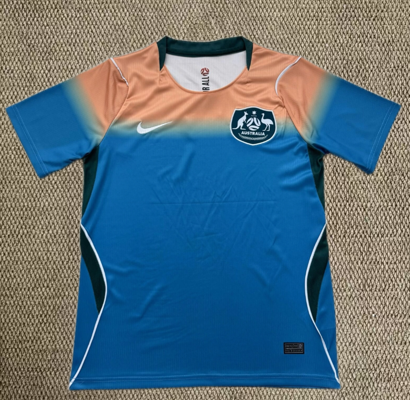 Fans Version 26/27 Australia away