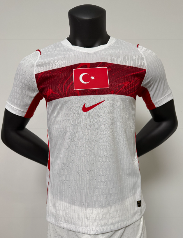 Player Version 26/27 Turkey away