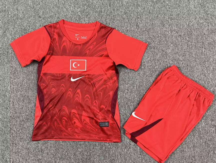 Fan version 26/27 Turkey away