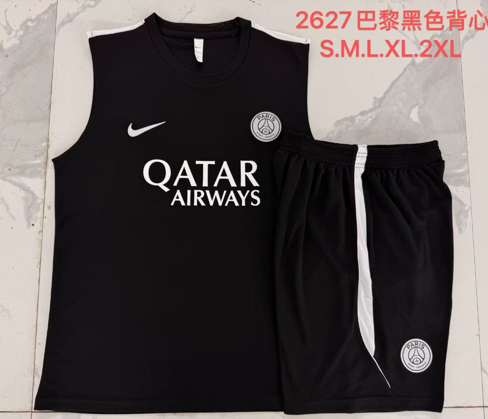 26/27 Vest Paris black suit