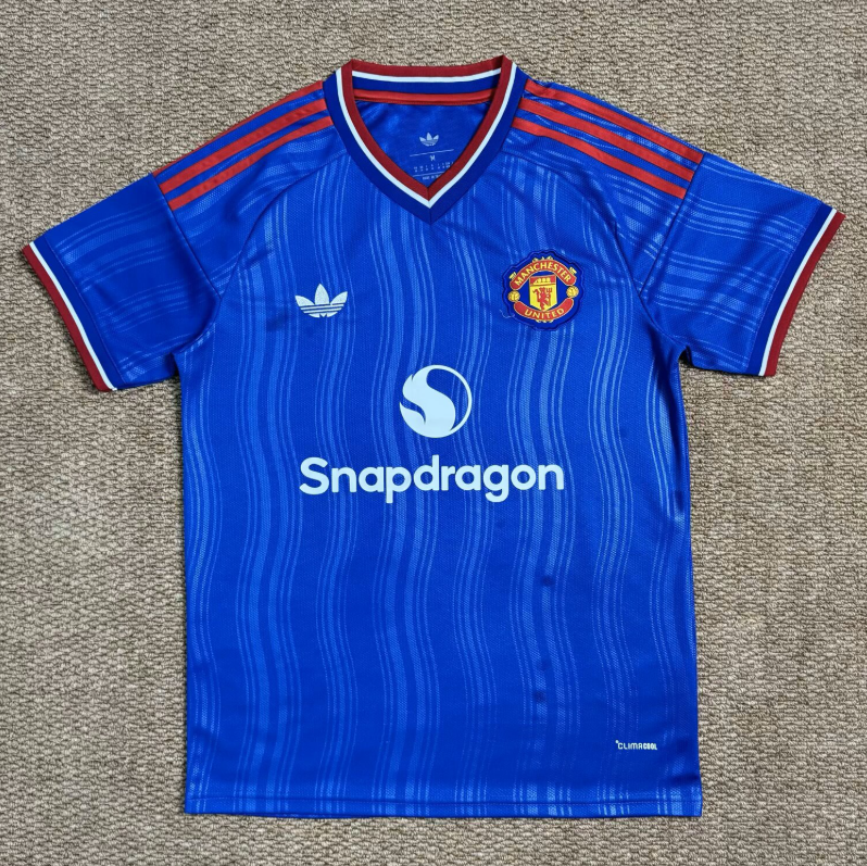 Fans Version 26/27 Manchester United away