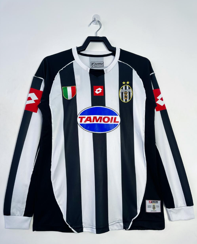 Retro 2002/03 Juventus home long sleeve