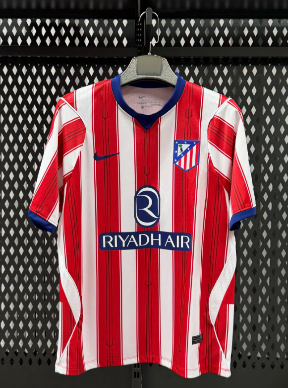Fans Version 26/27 Atletico Madrid home