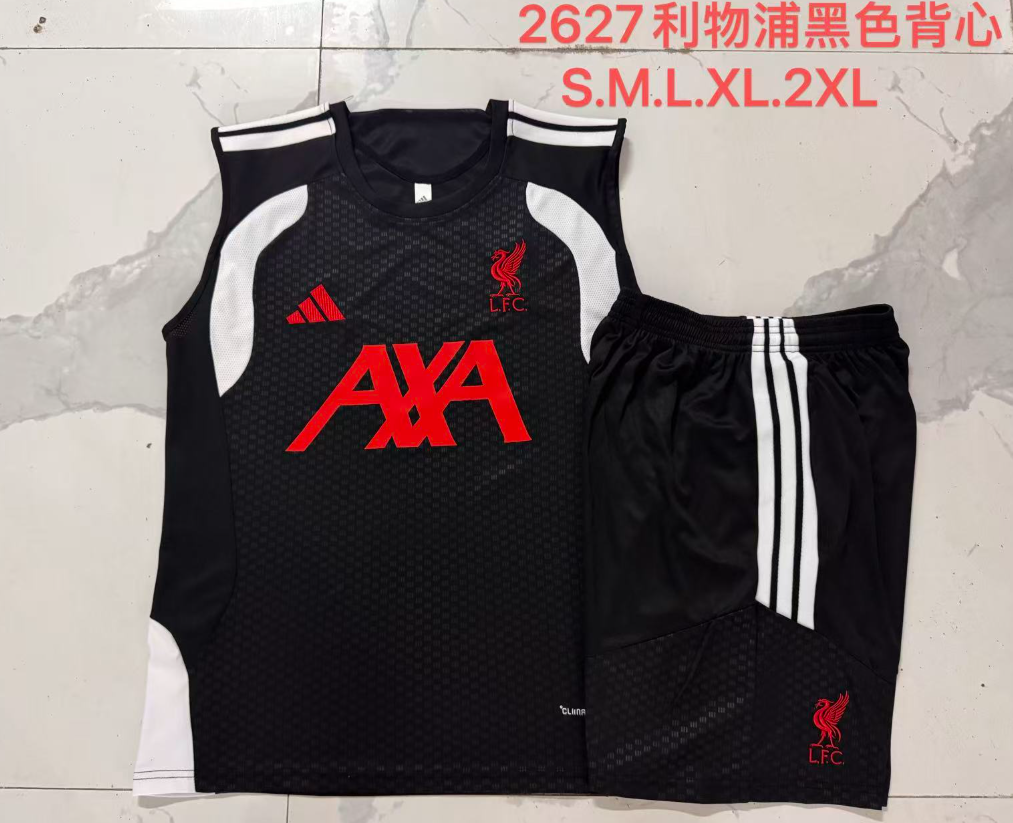 26/27 Vest Liverpool black suit