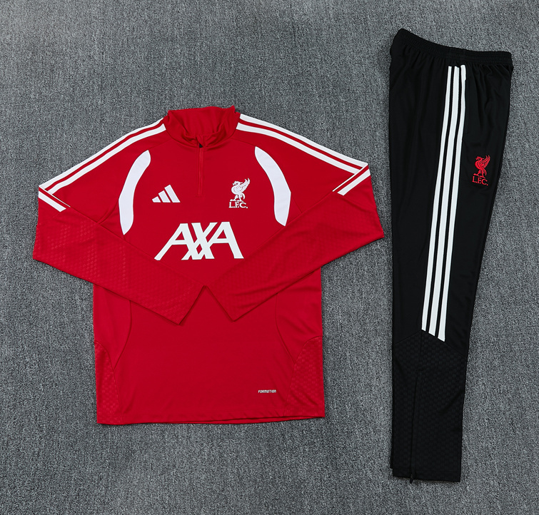 26/27 Adults Half Pull Liverpool red Tracksuit
