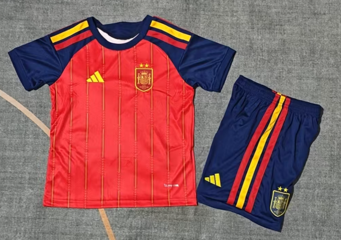 kids Kits 26/27 Spain home two star