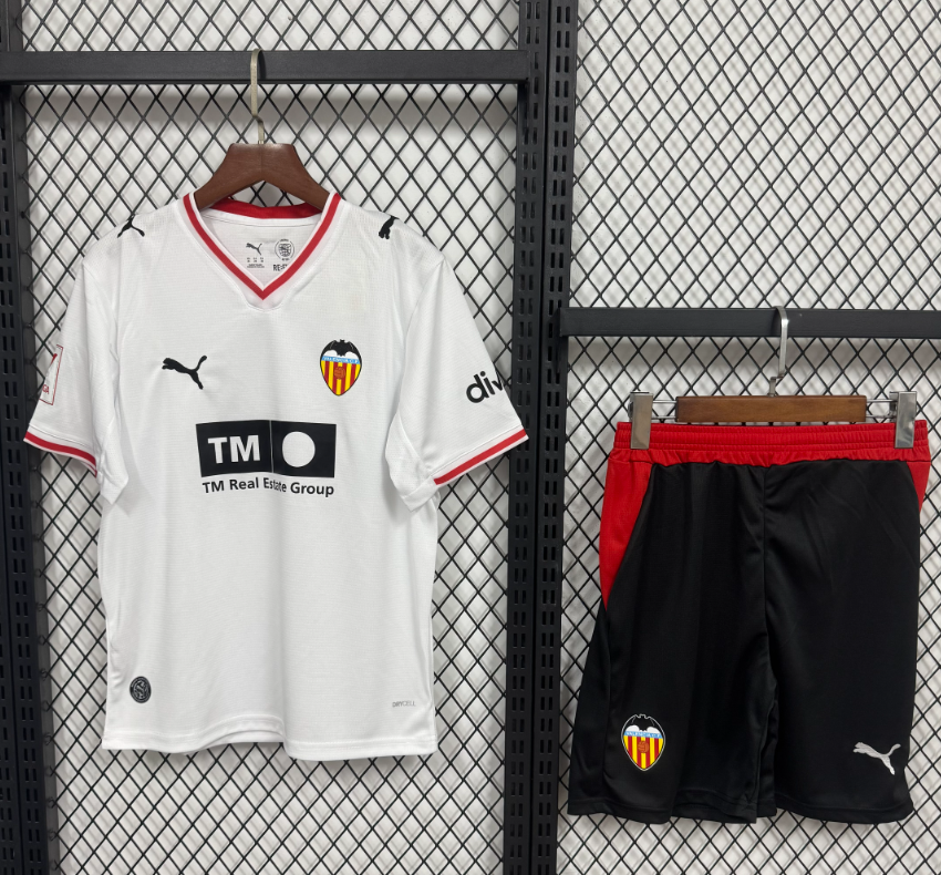 kids Kits 26/27 Valencia home