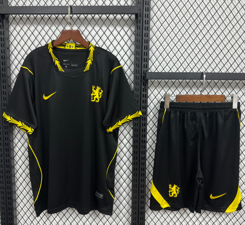 kids Kits 26/27 Chelsea away